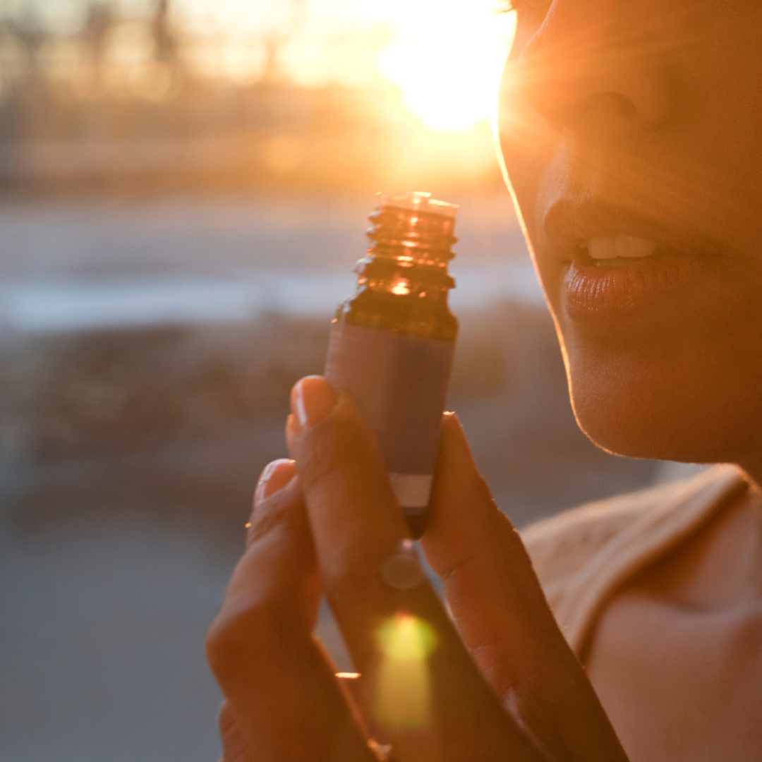 7 Essential Oils for Anxiety and Stress Relief